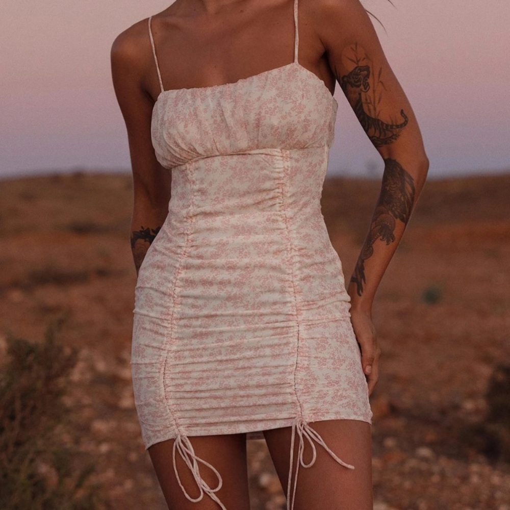 Princess Polly Ivy hollow dress
